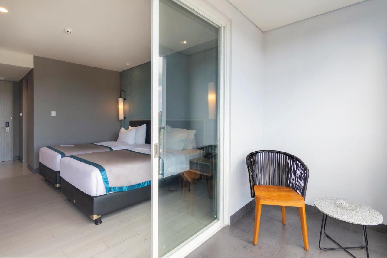 Blue Sky Hotel Balikpapan מראה חיצוני תמונה