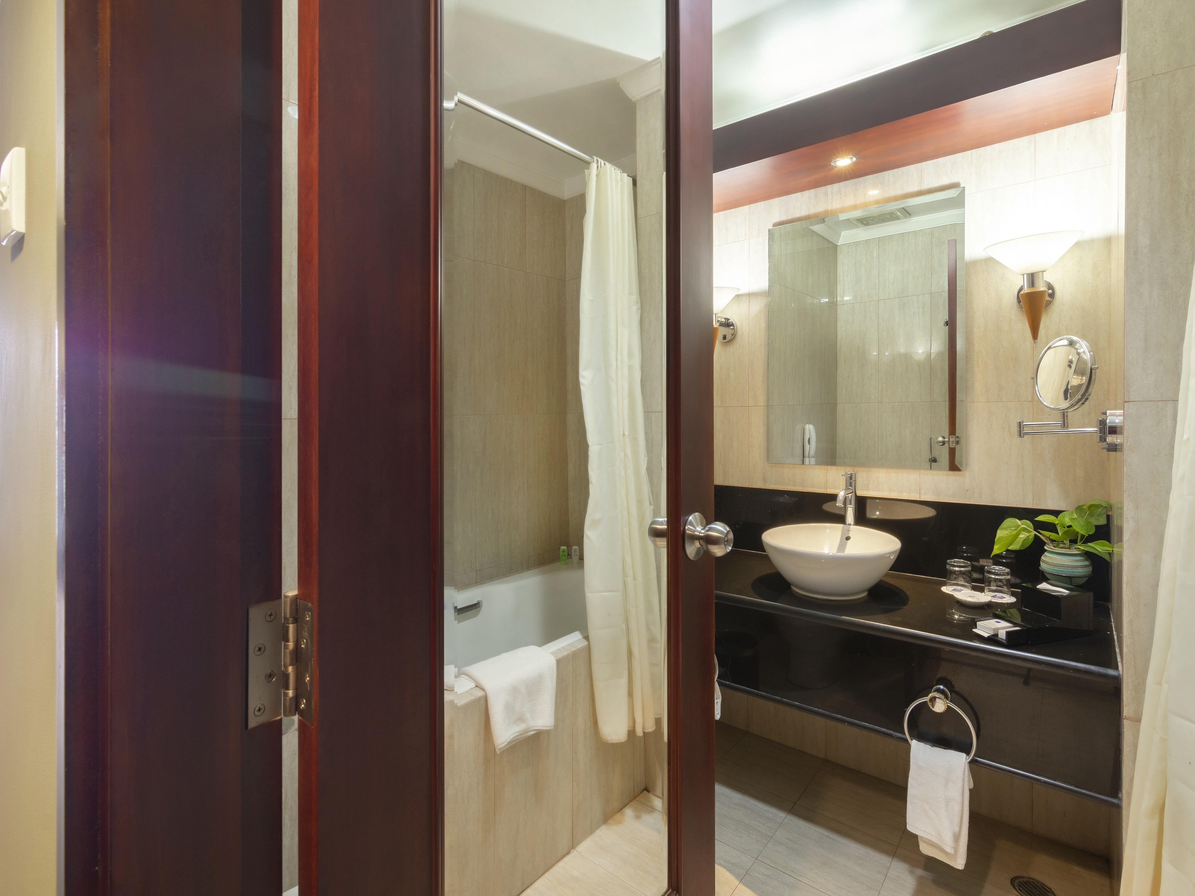 Blue Sky Hotel Balikpapan מראה חיצוני תמונה