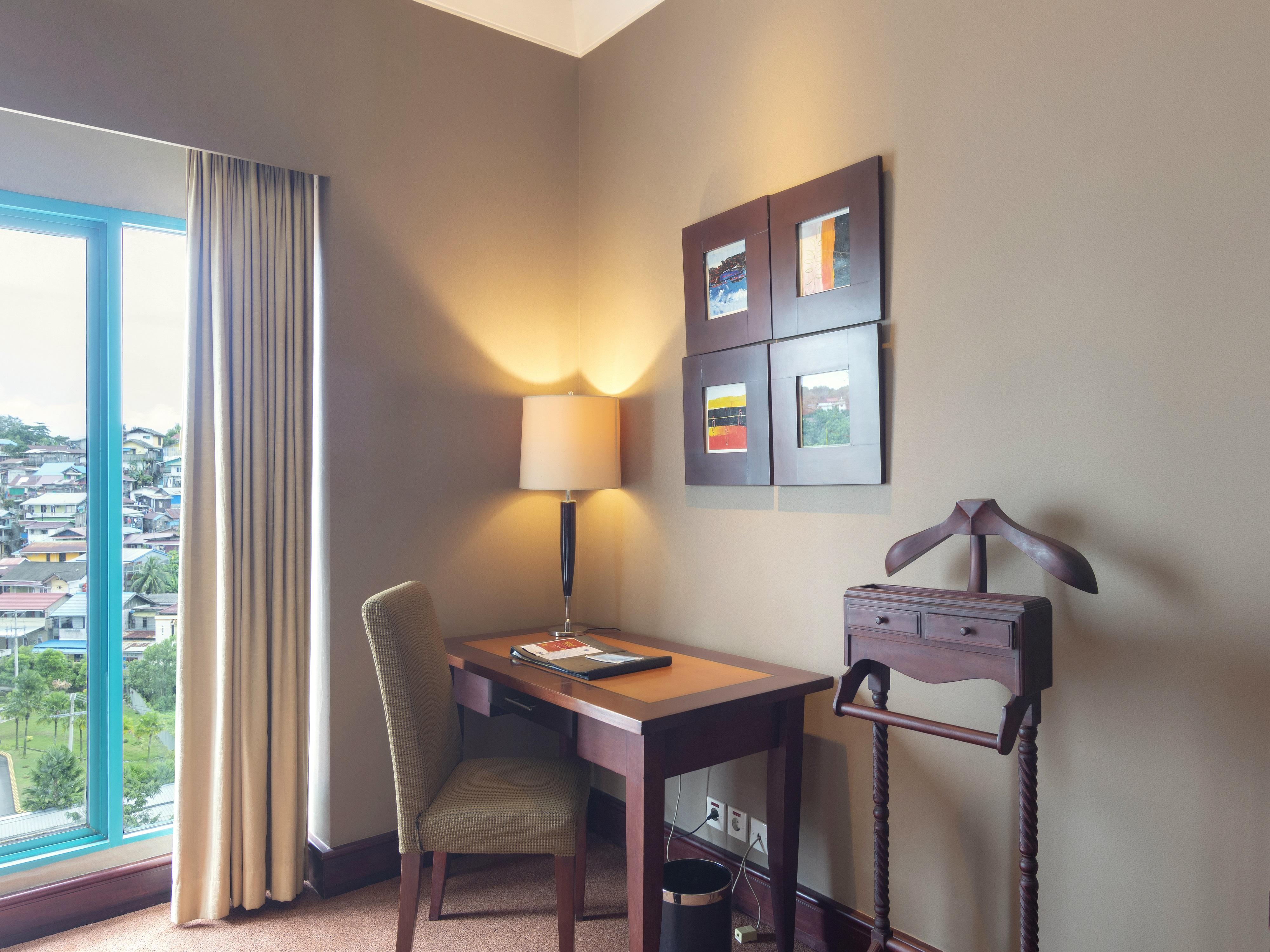 Blue Sky Hotel Balikpapan מראה חיצוני תמונה