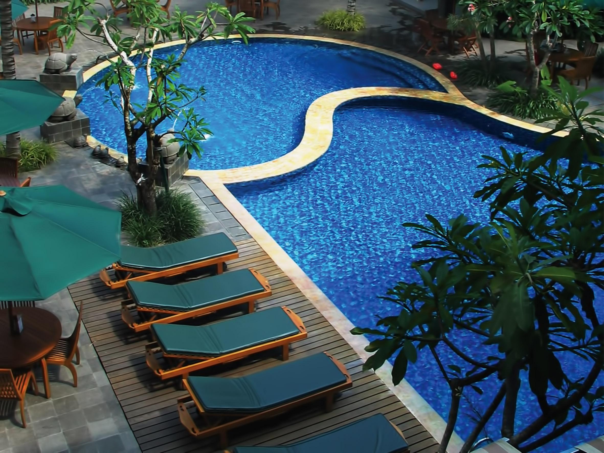 Blue Sky Hotel Balikpapan מראה חיצוני תמונה