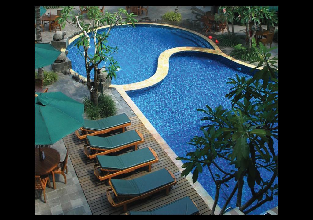 Blue Sky Hotel Balikpapan מראה חיצוני תמונה